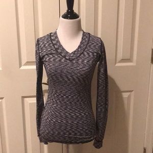 Cuddle duds flex fit pullover